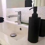 Eco-friendly With Hot Tub & Panorama View *