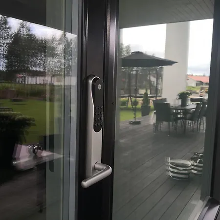 Eco-friendly With Hot Tub & Panorama View * Oulu