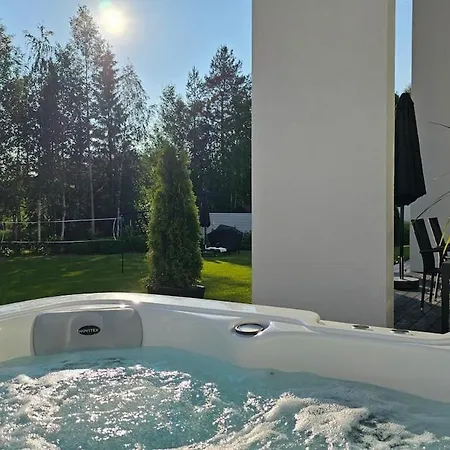 Eco-friendly With Hot Tub & Panorama View * Oulu