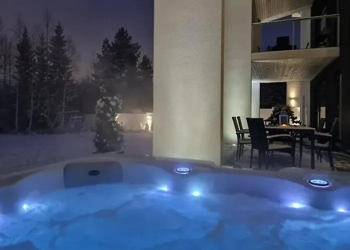 Eco-friendly With Hot Tub & Panorama View 아파트 오울루