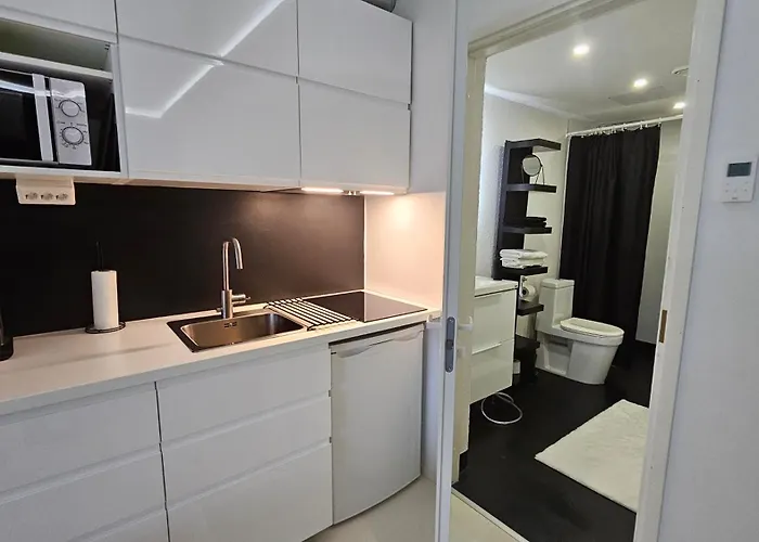 Eco-friendly With Hot Tub & Panorama View 아파트